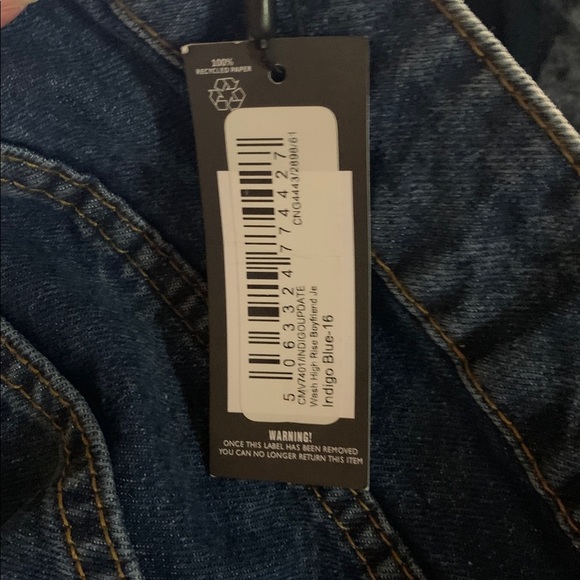 PrettyLittleThing Blue Flare & Wide Leg Jeans - Picture 11 of 12